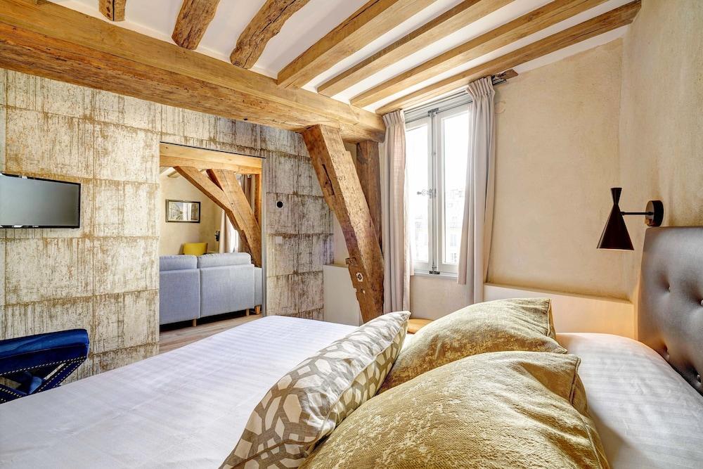 Apartment Du Louvre