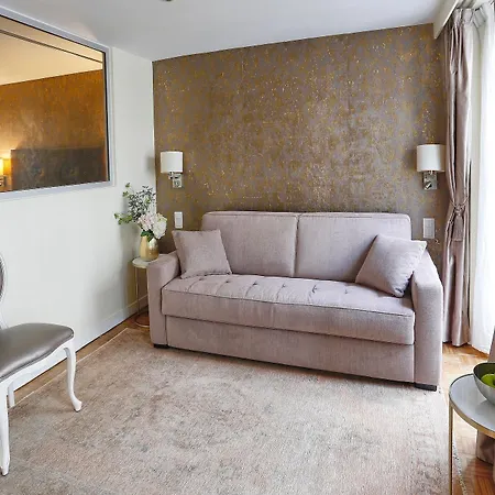 Hotel Confidentiel - Louvre Parigi