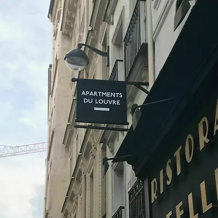 Confidentiel - Louvre Parigi