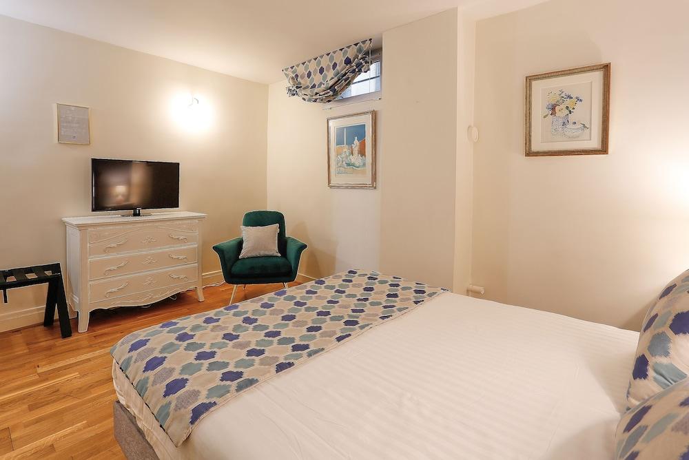 Confidentiel - Louvre