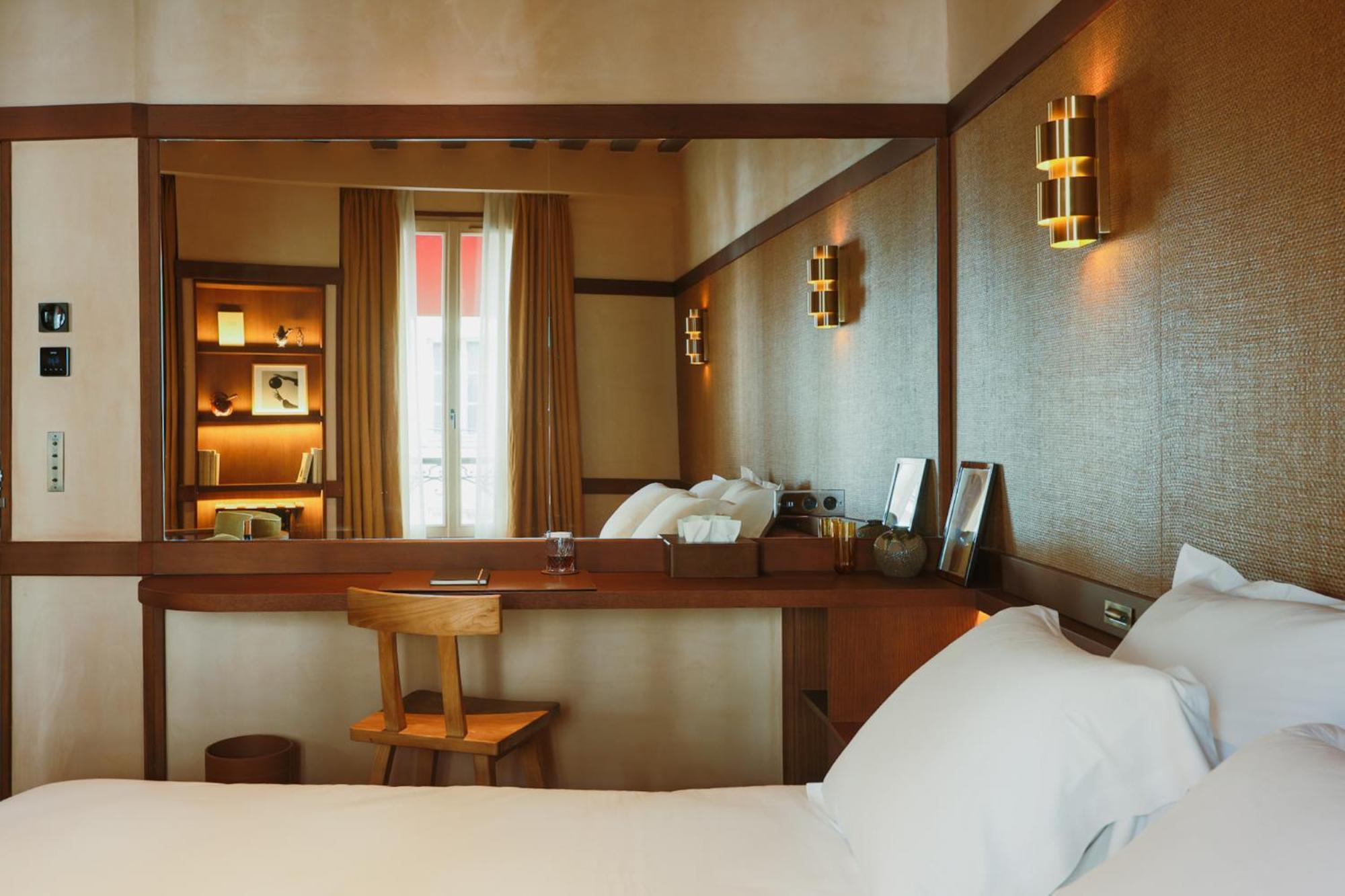 Confidentiel - Louvre 4*