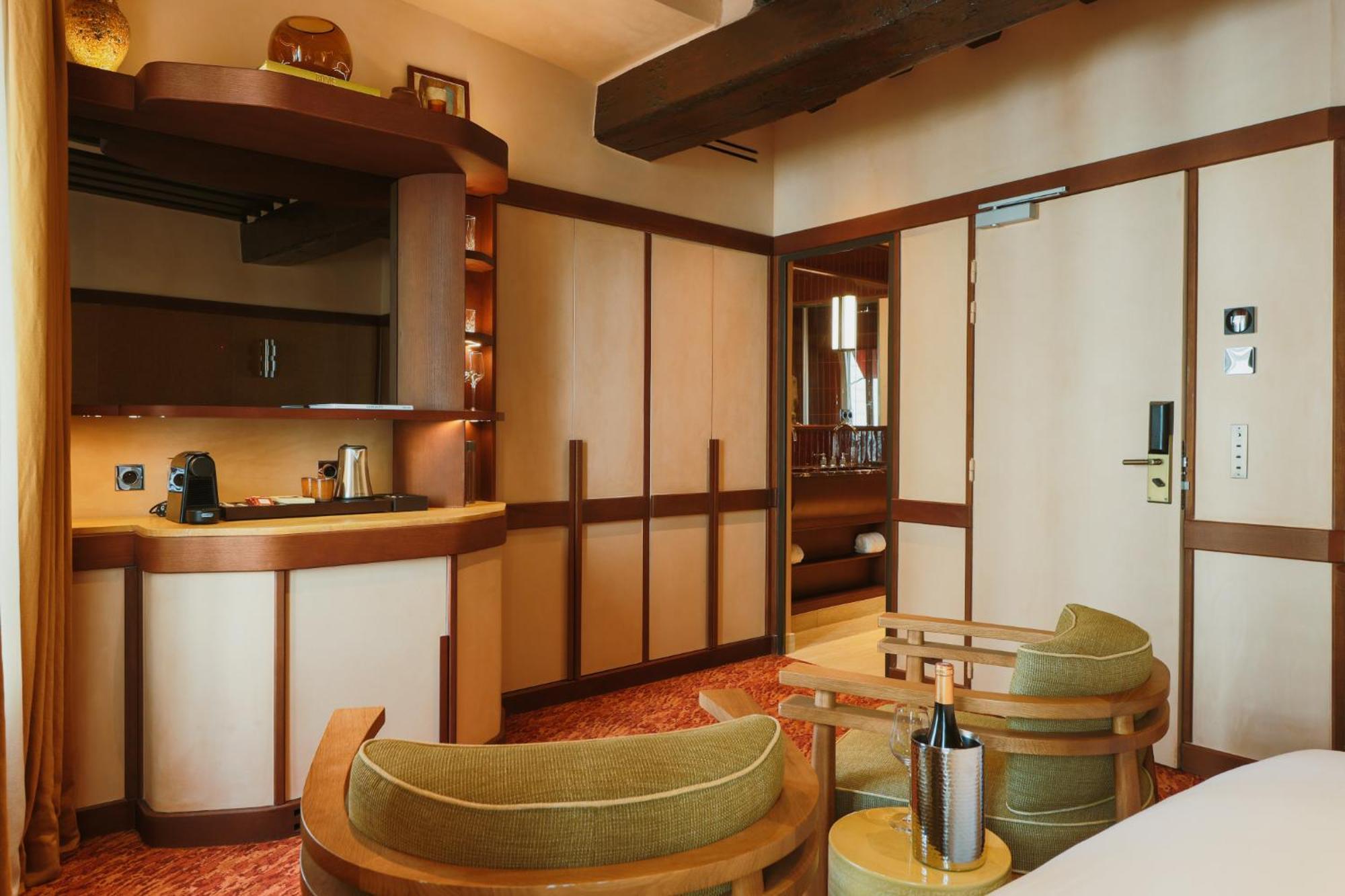 Confidentiel - Louvre