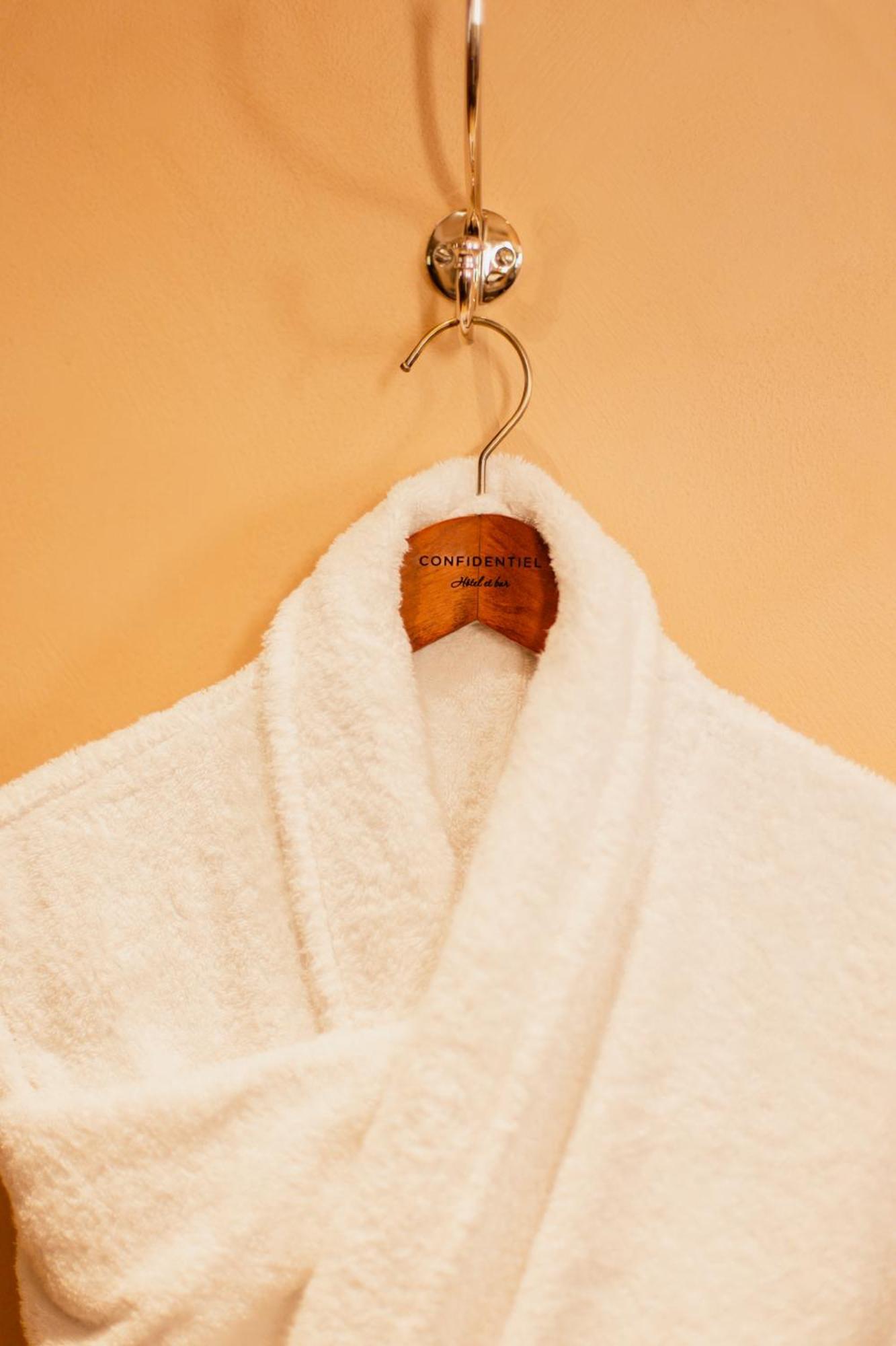 Confidentiel - Louvre 4*