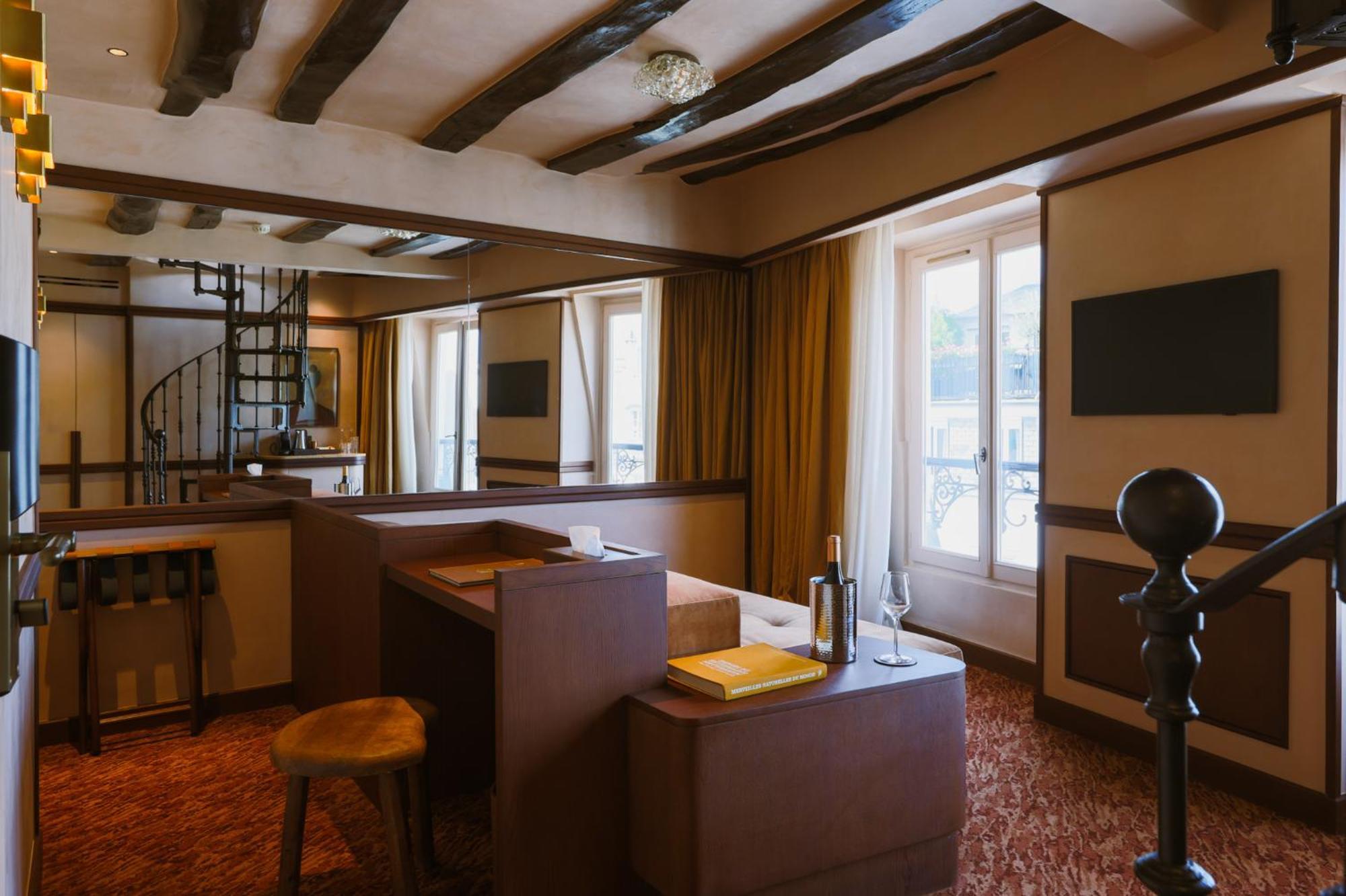 Confidentiel - Louvre Hotel 4*